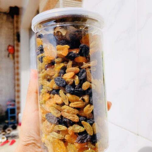 Nho Khô Tân Cương